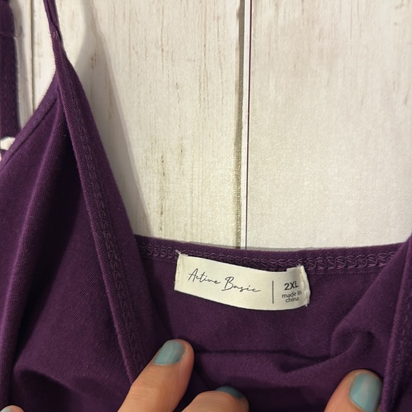 Active Basic Tank - Picture 3 of 5